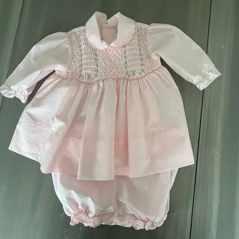 Vintage smocked baby set